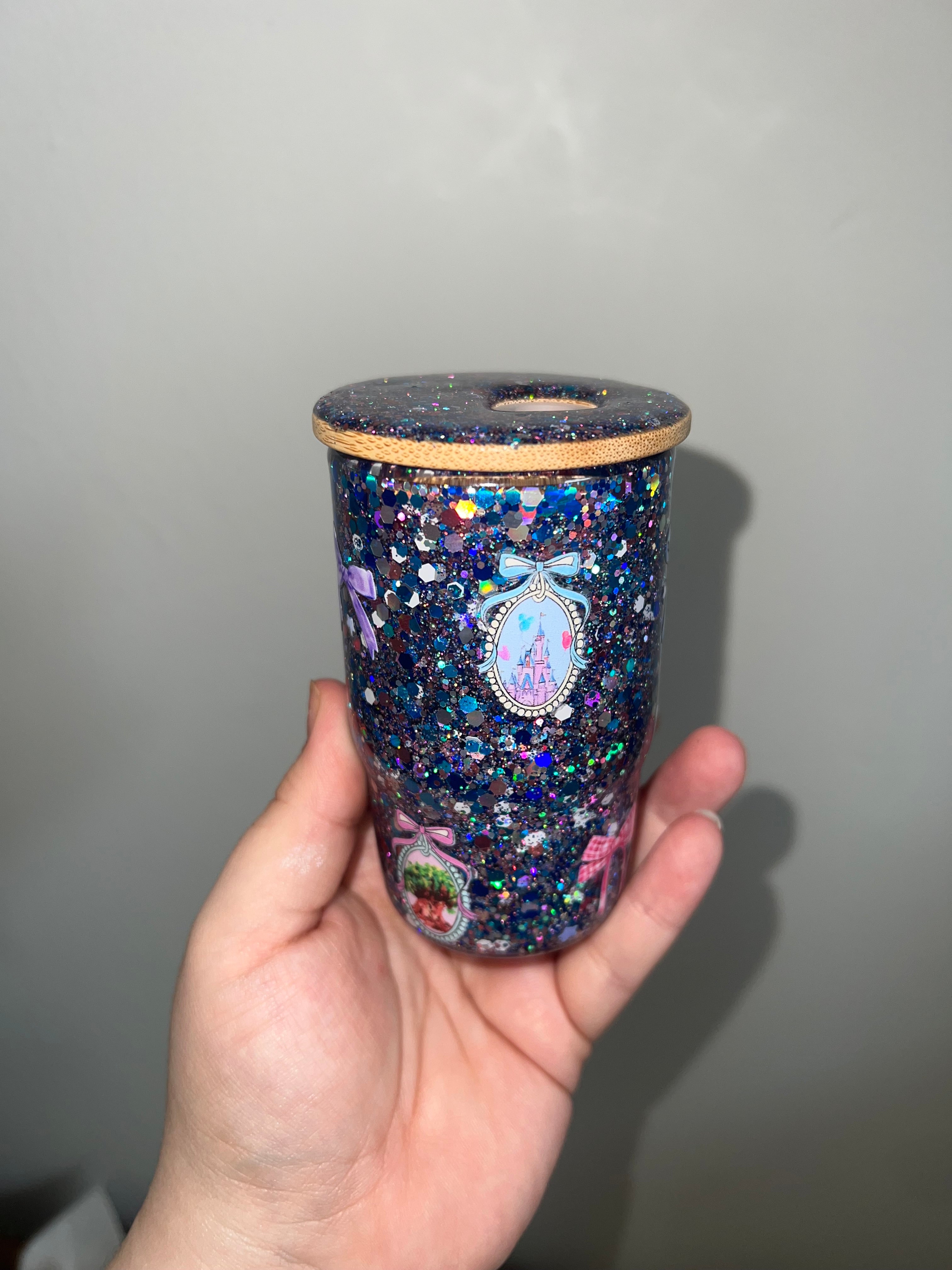 4 oz Enchanted Pre Made Cup with Glitter Lid