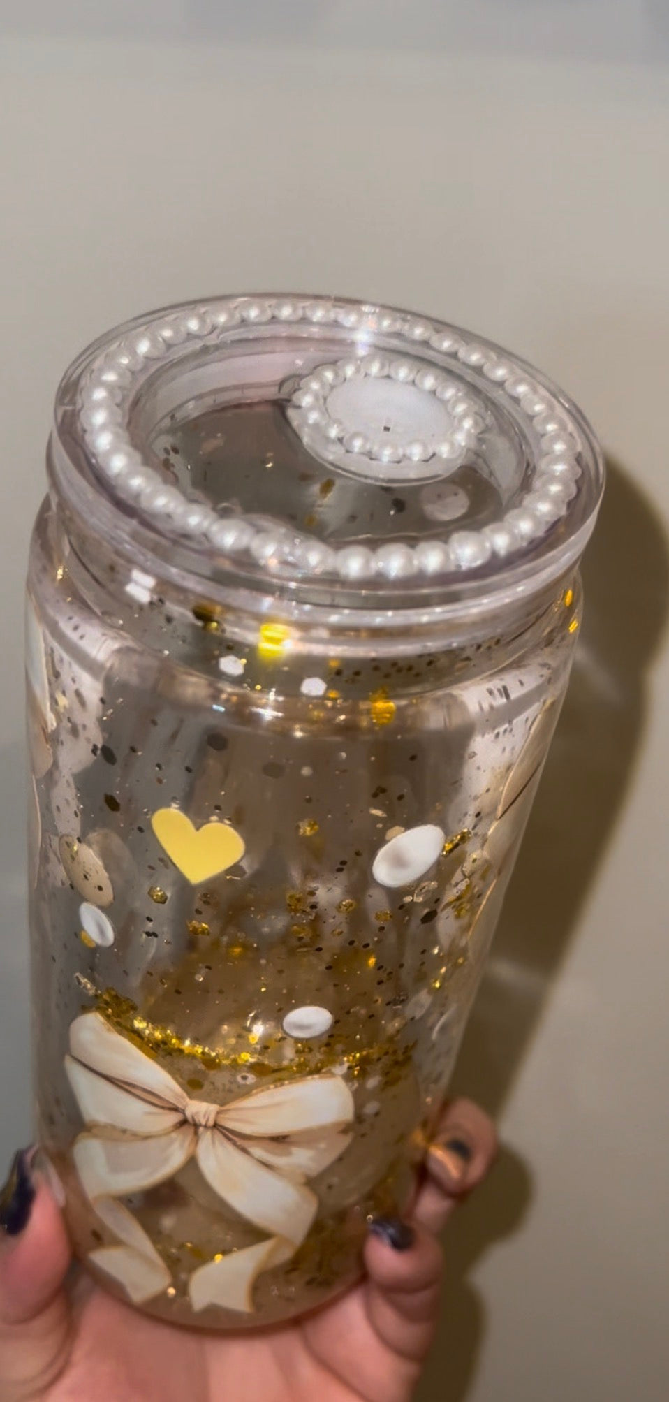 20 oz Glitter Lava Pre Made with Pearl Lid