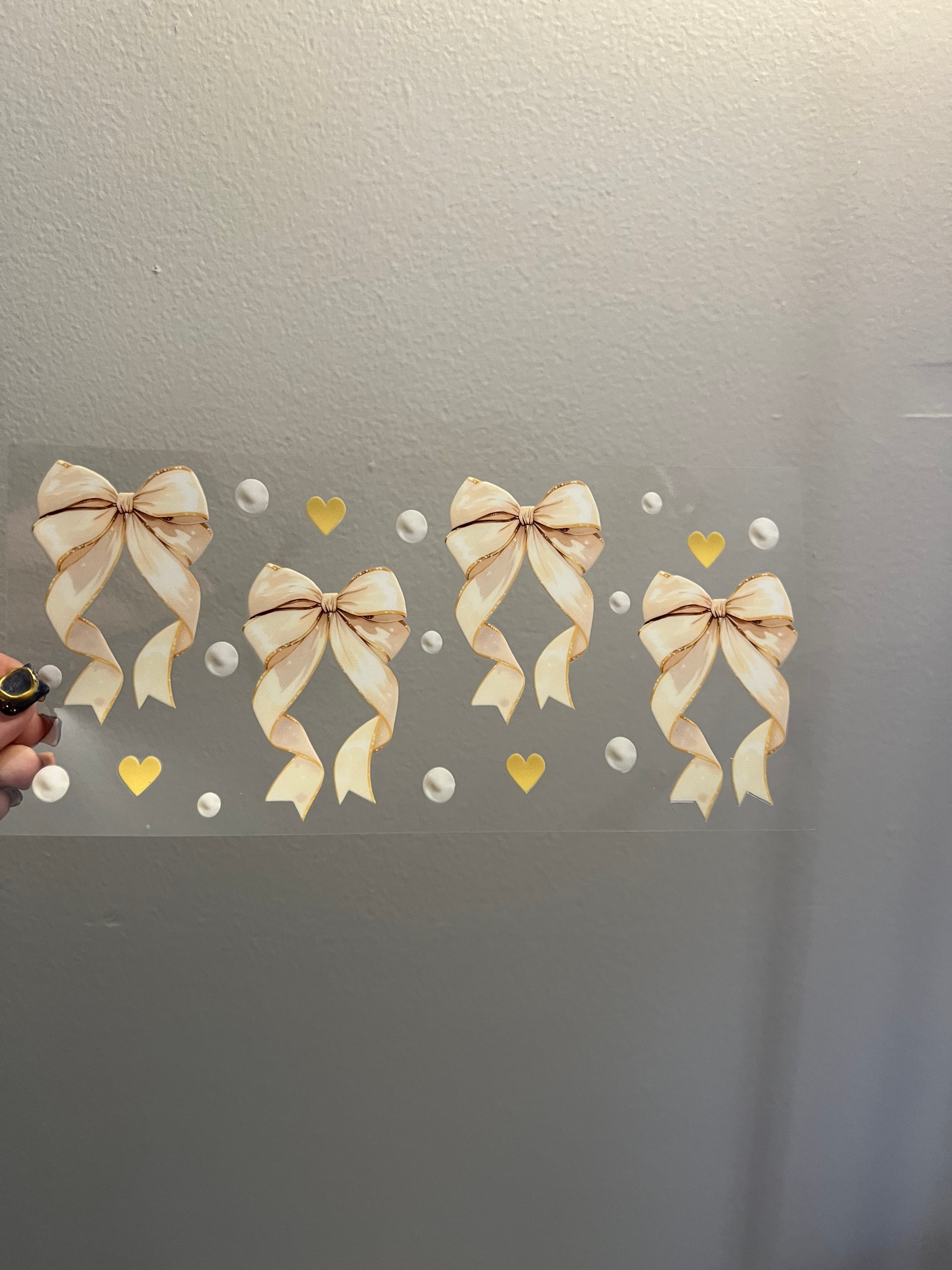 Pearl Bow Decal